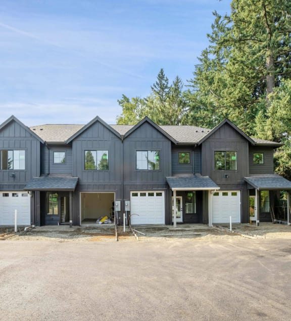 Landover Townhomes Apartments in Vancouver, WA